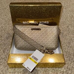 NWT gold Michael Kors belt bag